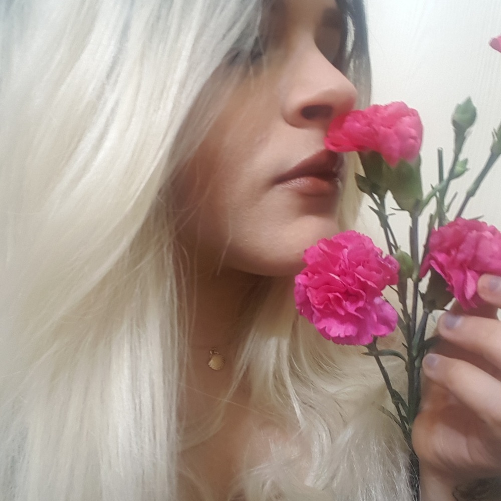 White with black roots